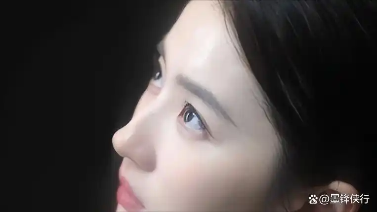 刘亦菲不化妆啥样_刘亦菲茶餐厅真实状态_刘亦菲香港素颜街拍