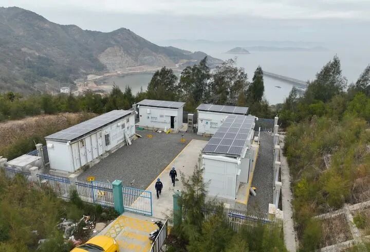 特高压电网发展_新型电网建设_光伏并网开关