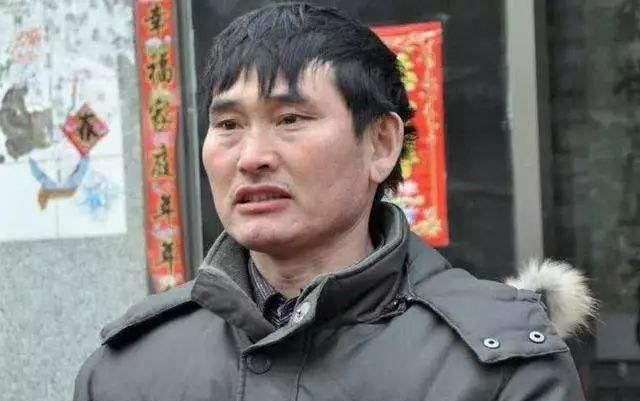 李玉刚谁捧红的_星光大道 草根歌手 成名之路_星光大道 李玉刚 音乐人生