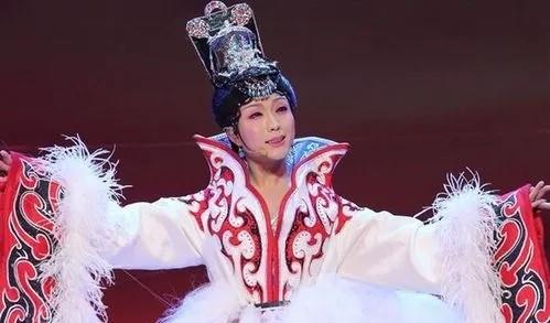 星光大道 草根歌手 成名之路_李玉刚谁捧红的_星光大道 李玉刚 音乐人生