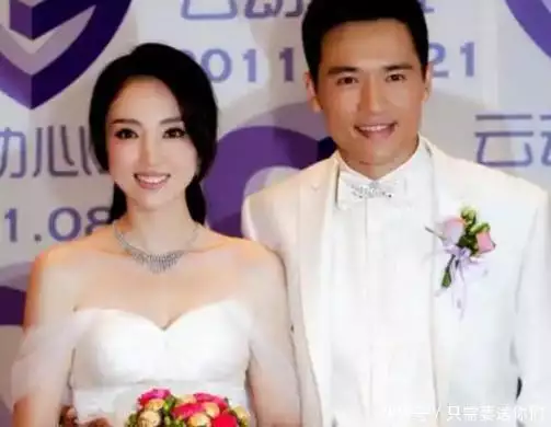 高云翔女儿小酒窝认继父_高云翔董璇吧_董璇张维伊高云翔离婚后一家亲