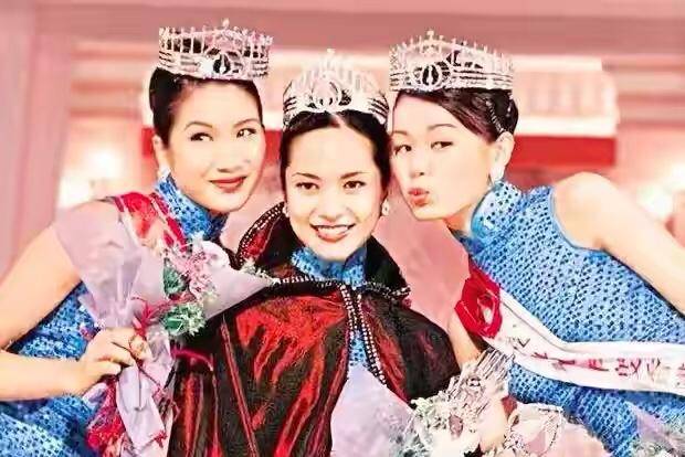 胡杏儿黄宗泽爱情故事_胡杏儿黄宗泽八年苦恋_黄宗泽胡杏儿分手微博