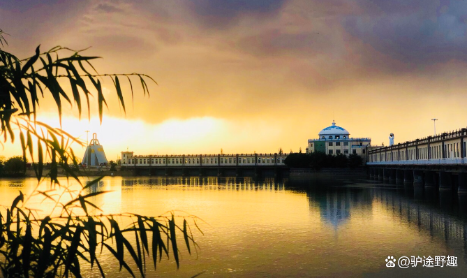 鄂尔多斯草原文化体验_鄂尔多斯十大风景名胜区_鄂尔多斯有哪些景点