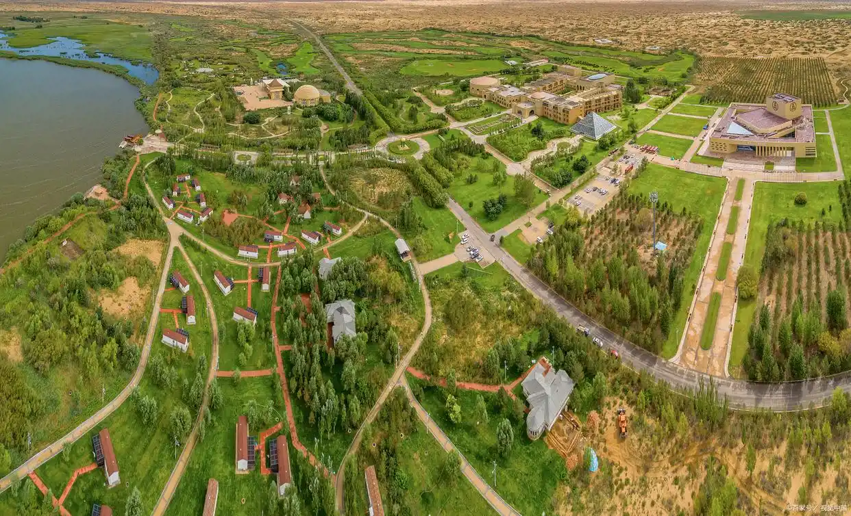 鄂尔多斯十大旅游景点_鄂尔多斯有哪些景点_响沙湾旅游攻略