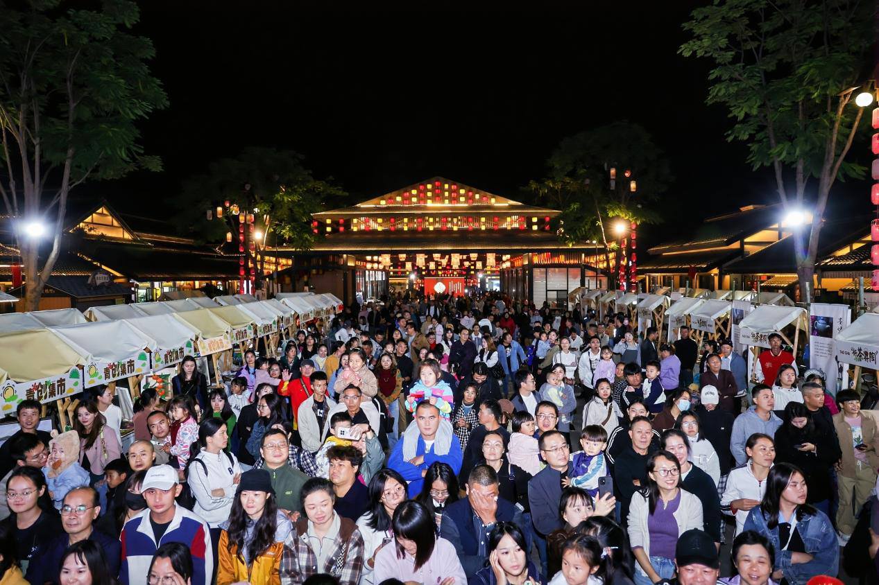 七彩云南创业福地_建水紫陶文化产业园区_紫陶里汉唐街文旅创业街区