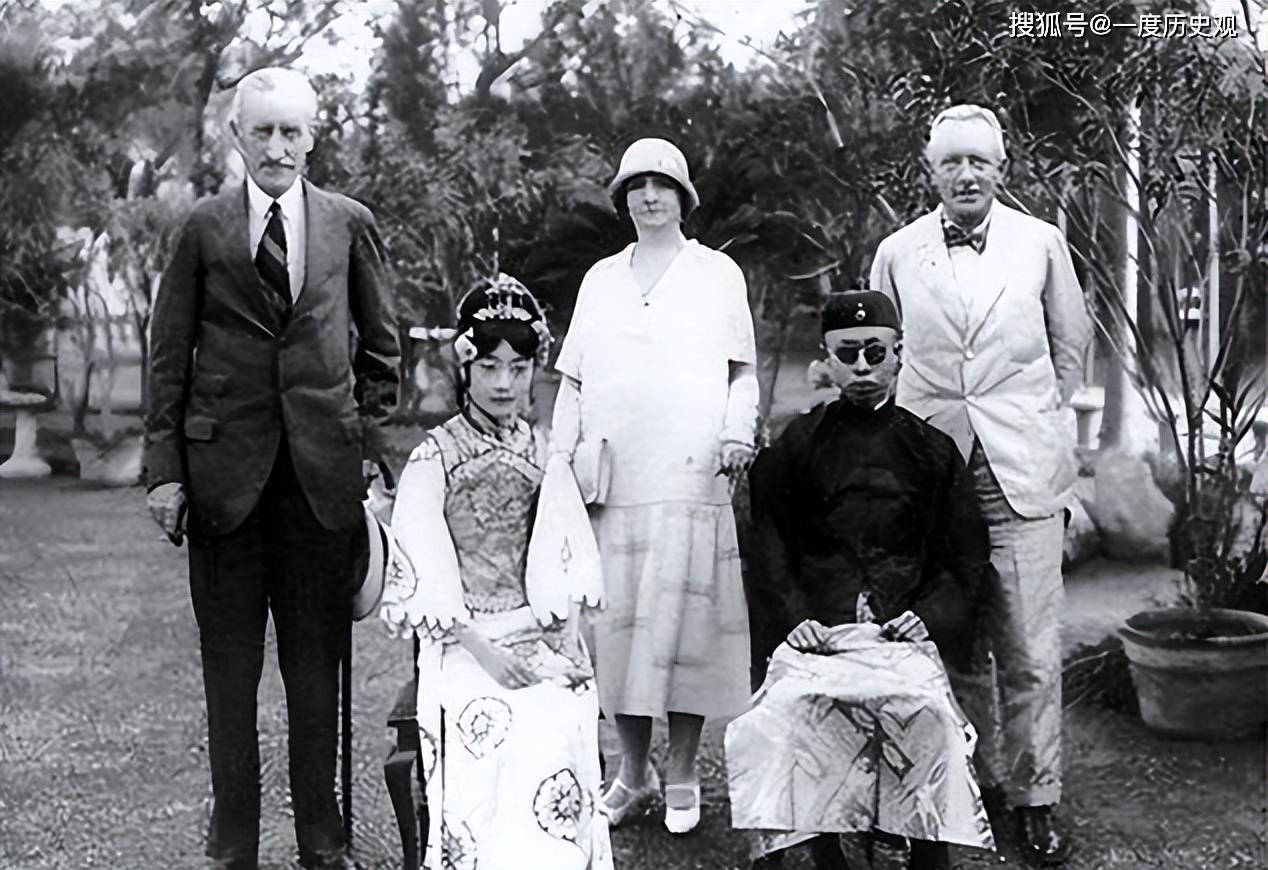 王敏彤一生坎坷经历_王敏彤为什么爱溥仪_晚清最美格格王敏彤