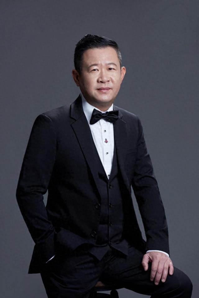 丁水波创业历程_特步品牌发展史_特步丁水波