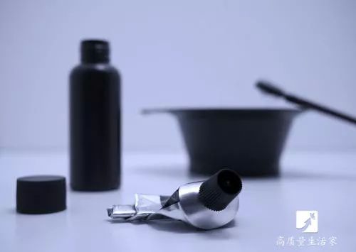 买染发剂需要注意什么_染发前注意事项_染发过敏测试方法