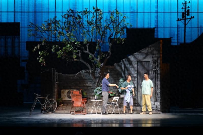 南京市话剧团小西湖话剧_原创话剧小西湖北京天桥剧场_南京话剧团演员招聘