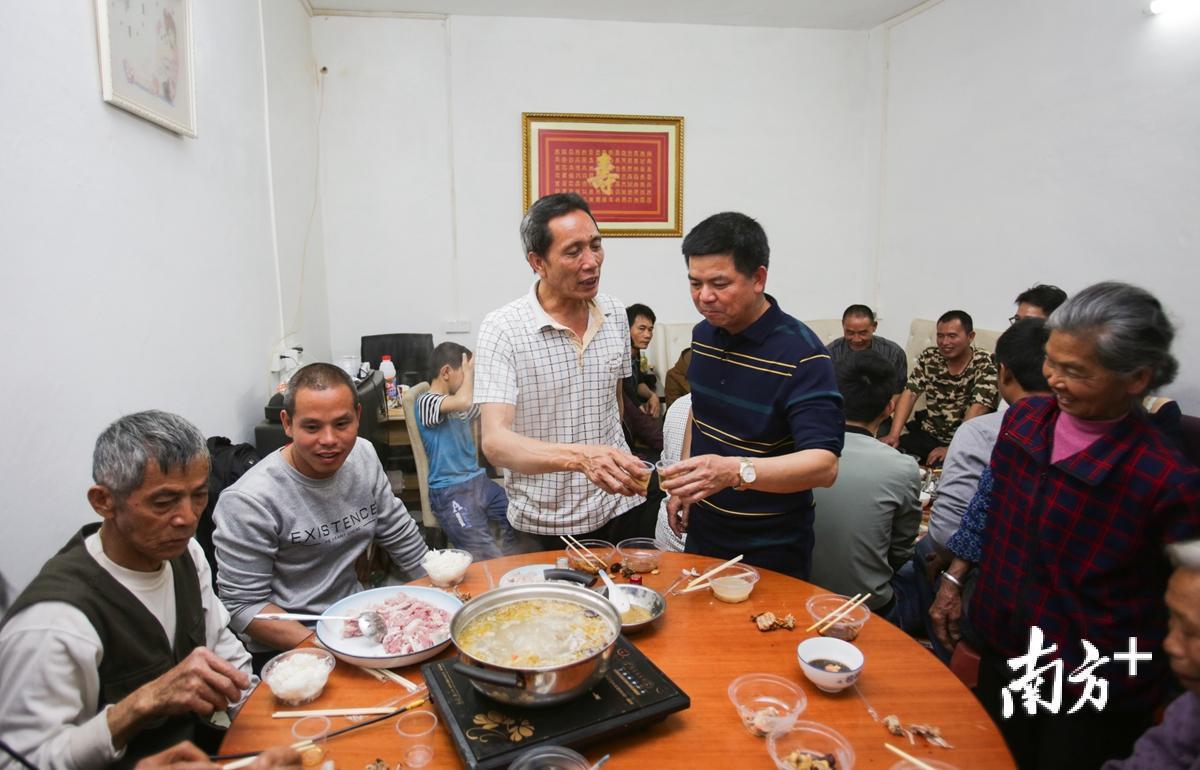 墙体广告制作_刷墙手艺_刷墙