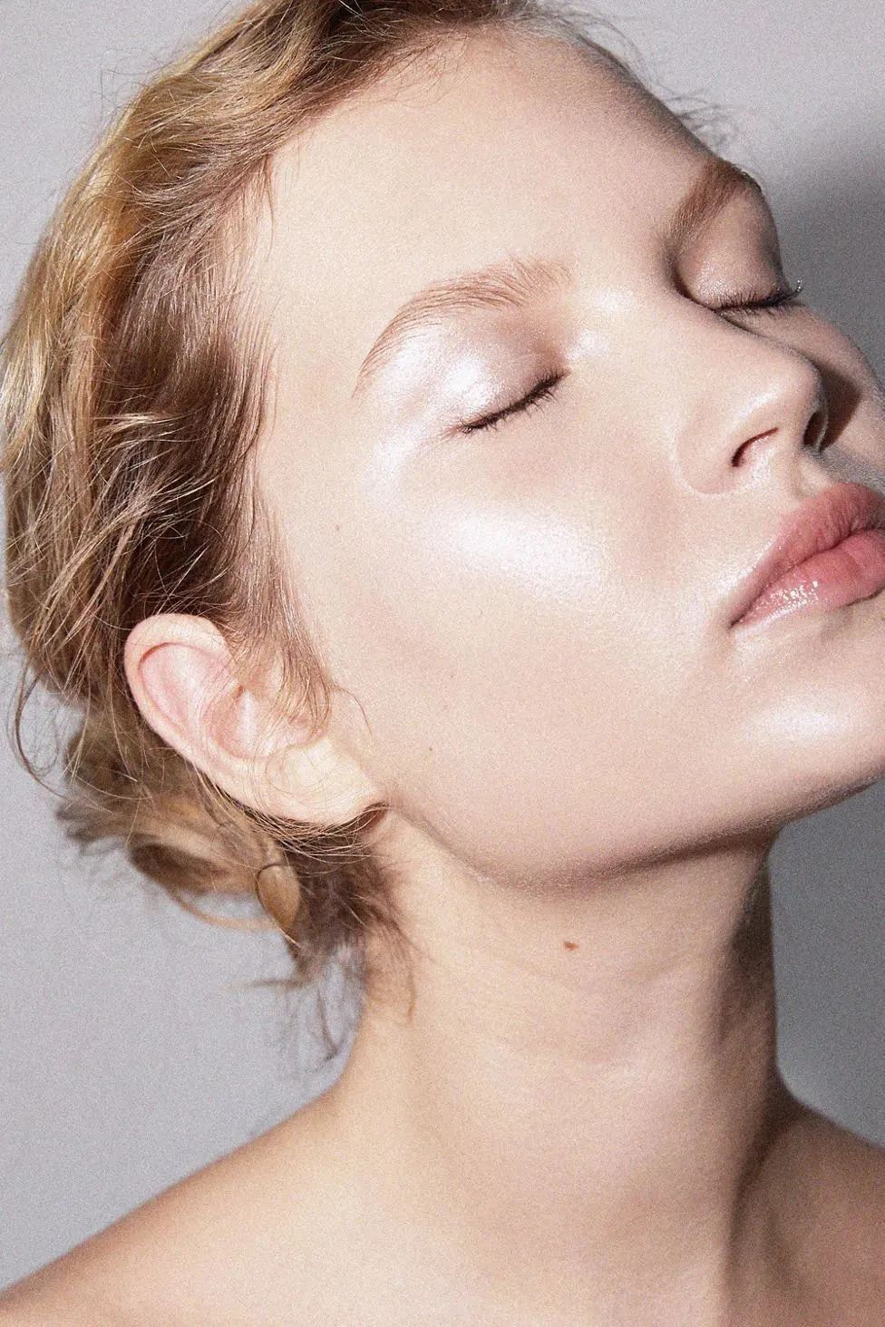 香水保存方法_一枝花香水edp和edt_香水前中后调解释