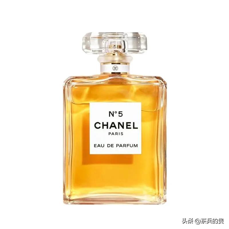 可可香奈儿创业故事_香奈儿品牌历史_可可香奈儿 百度云