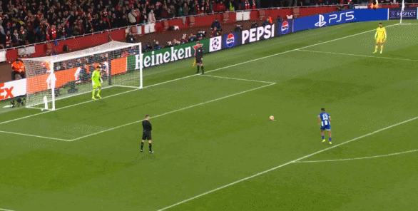 阿森纳晋级欧冠8强无悬念 大胜药厂值得一搏_阿森纳欧冠晋级14年_拉亚扑点球大战