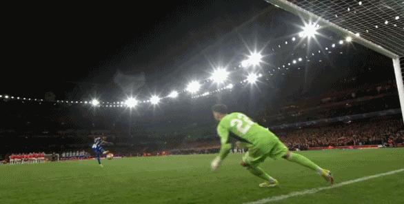 拉亚扑点球大战_阿森纳欧冠晋级14年_阿森纳晋级欧冠8强无悬念 大胜药厂值得一搏