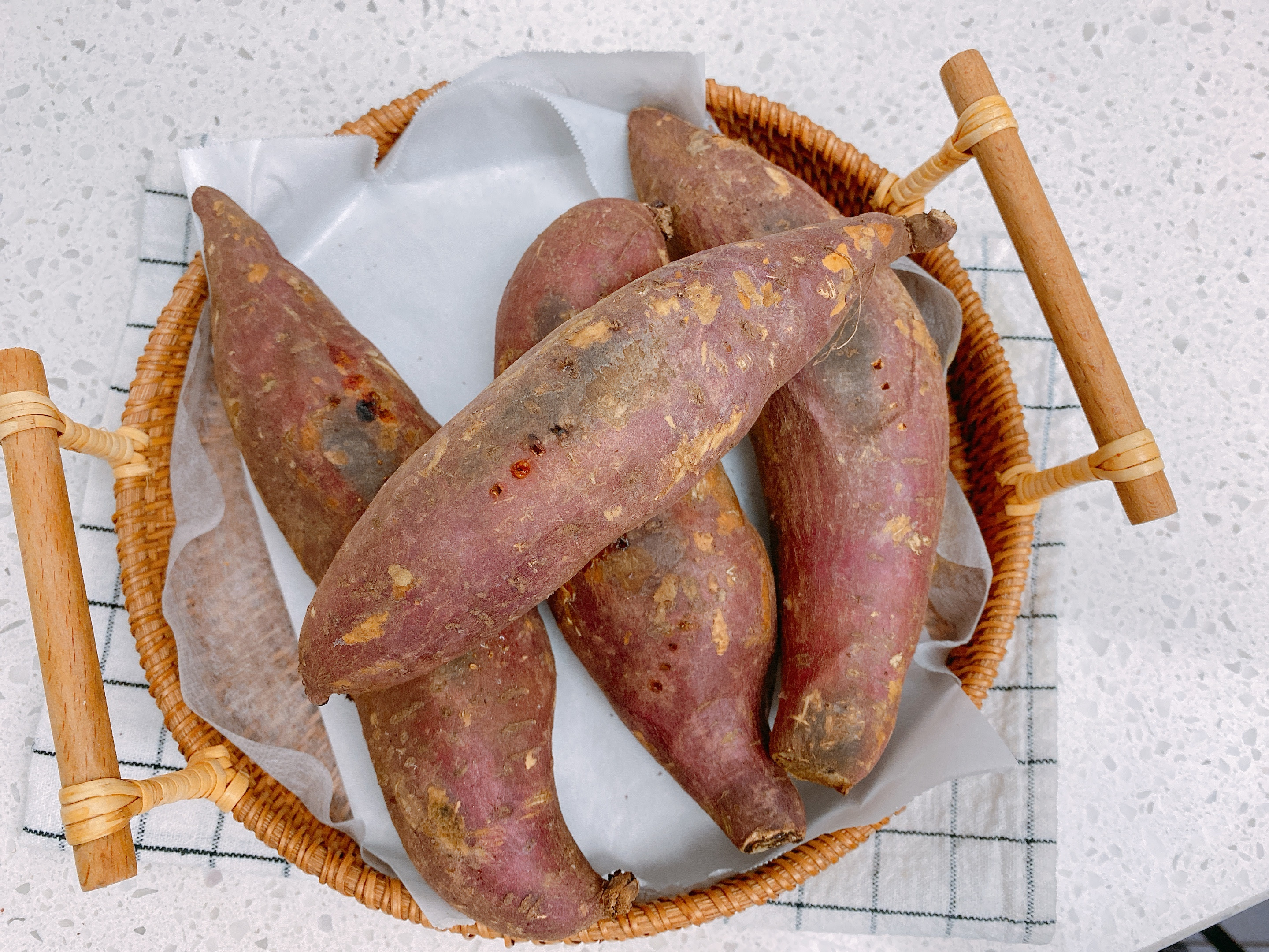 烤红薯做法_考箱烤红薯要多长时间_红薯食谱分享