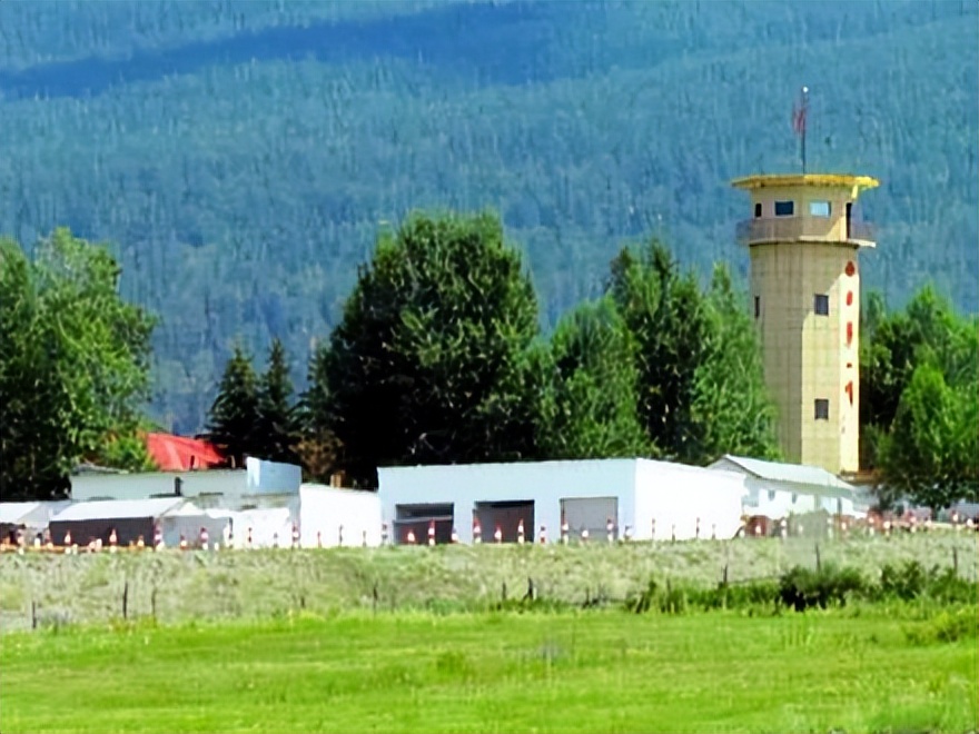 喀纳斯旅游攻略_喀纳斯湖生态旅游建议_喀纳斯最佳旅行时间