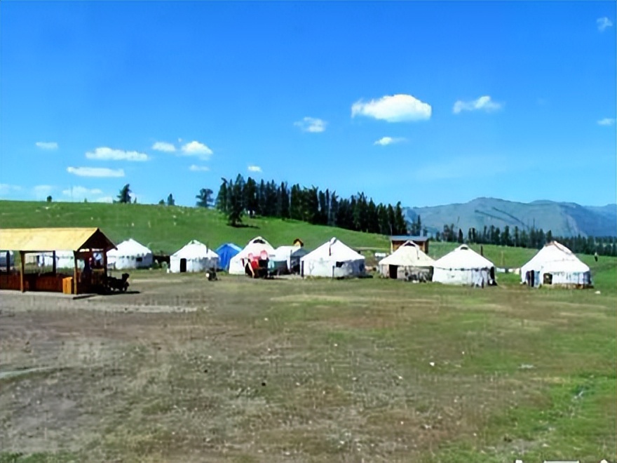 喀纳斯最佳旅行时间_喀纳斯旅游攻略_喀纳斯湖生态旅游建议