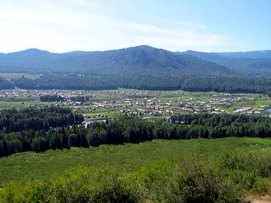 喀纳斯最佳旅行时间_喀纳斯旅游攻略_喀纳斯湖生态旅游建议