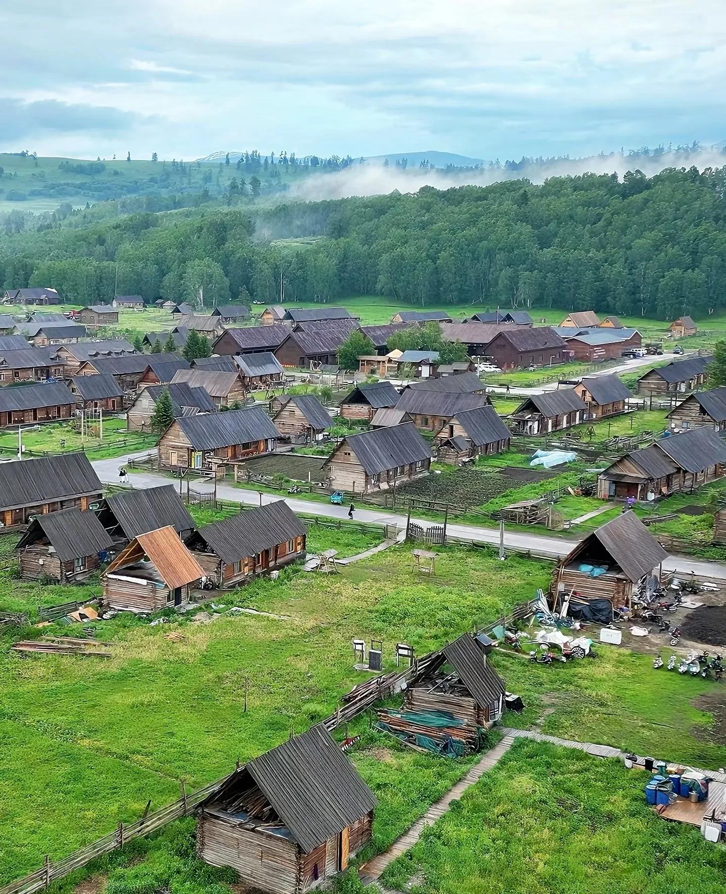 喀纳斯交通指南与自驾攻略_喀纳斯湖生态旅游建议_喀纳斯最佳旅行时间与气候