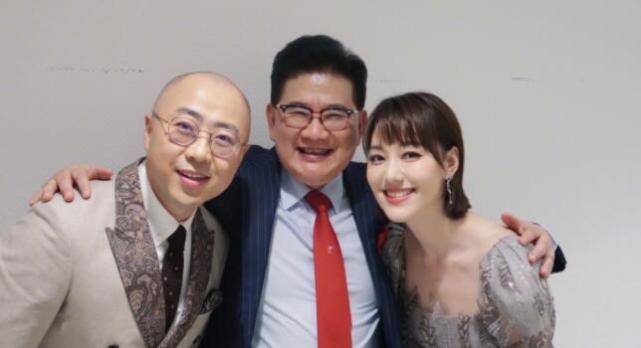 东方卫视主持人调整_陈蓉接班人选_东方卫视记者名单