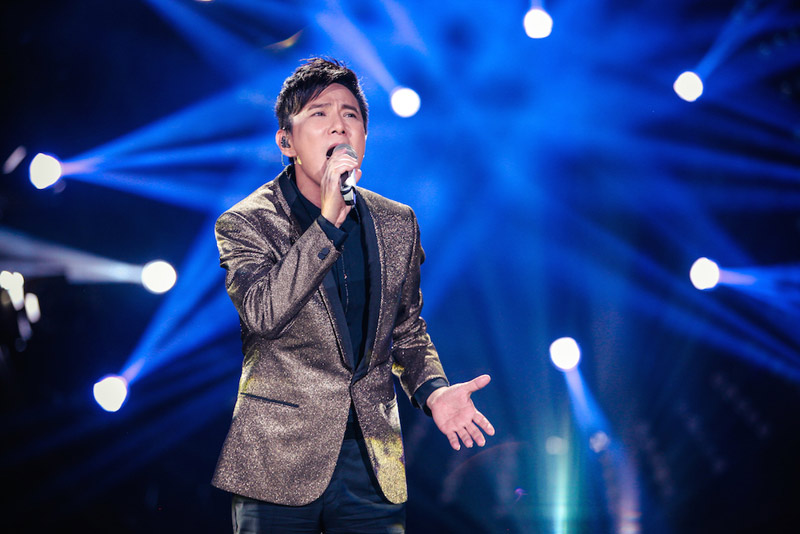 张信哲时间煮雨那些年_张信哲经典情歌_喜欢张信哲的女人很多