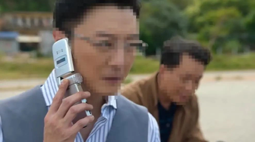 摩托罗拉wx180_《狂飙》手机盘点_斯达康UT118