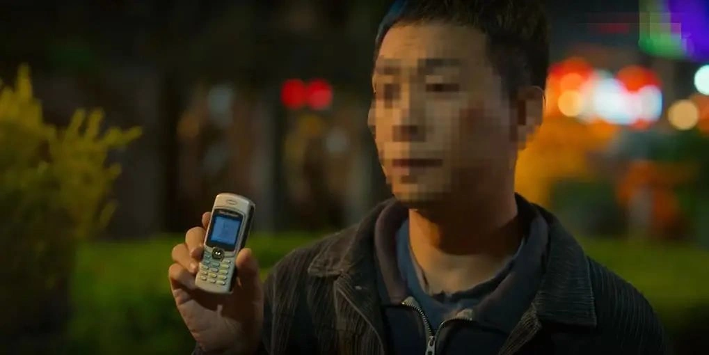 斯达康UT118_《狂飙》手机盘点_摩托罗拉wx180