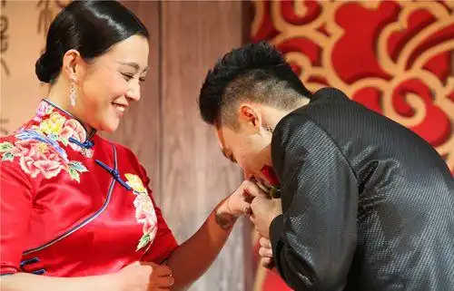 郝蕾疑似新恋情曝光_郝蕾邓超\\_郝蕾刘烨离婚声明