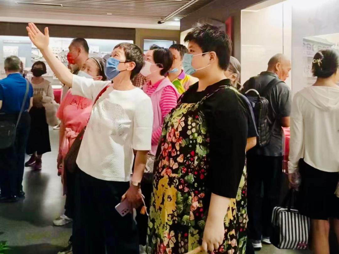 中国共产党成立103周年虹口区阳光之家活动_中共一大会址参观体验_参观一大会址心得