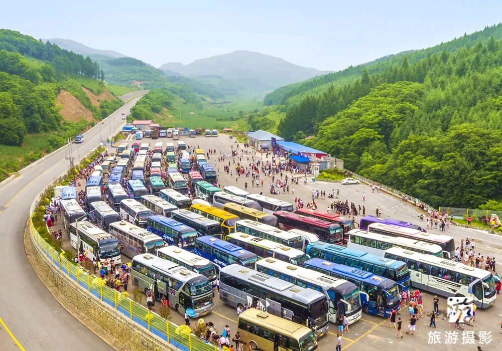 清原红河峡谷漂流景区_中国北方第一漂_抚顺红河谷漂流电话