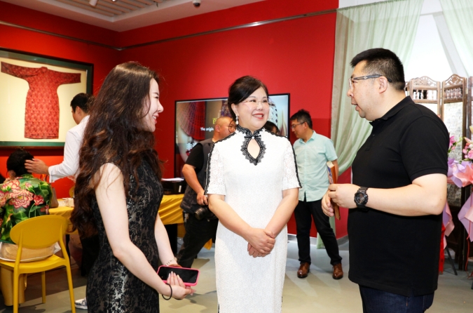 中国百年旗袍展_百年旗源旗袍文化艺术馆_陈燕琴大师工作室