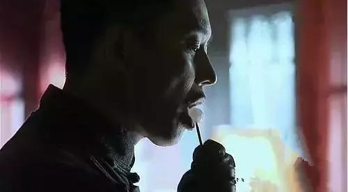 伪装者王天风于曼丽感情_伪装者王天风抢棒棒糖分析_王天风上于曼丽污