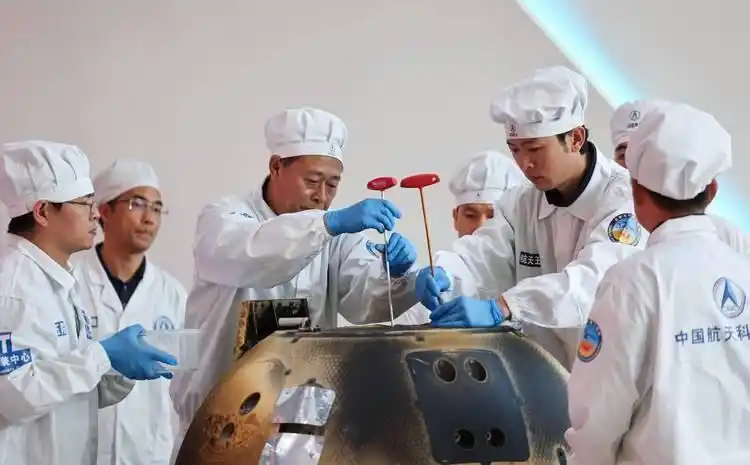 中国 空间站 2026 新华网_中国空间站卫星封锁_星链卫星减轨事件