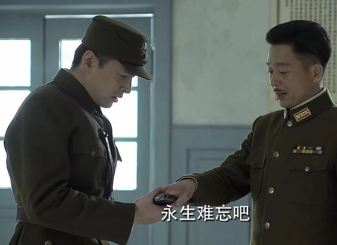 王天风上于曼丽污_于曼丽殉国 明台被出卖 王天风骂婊子