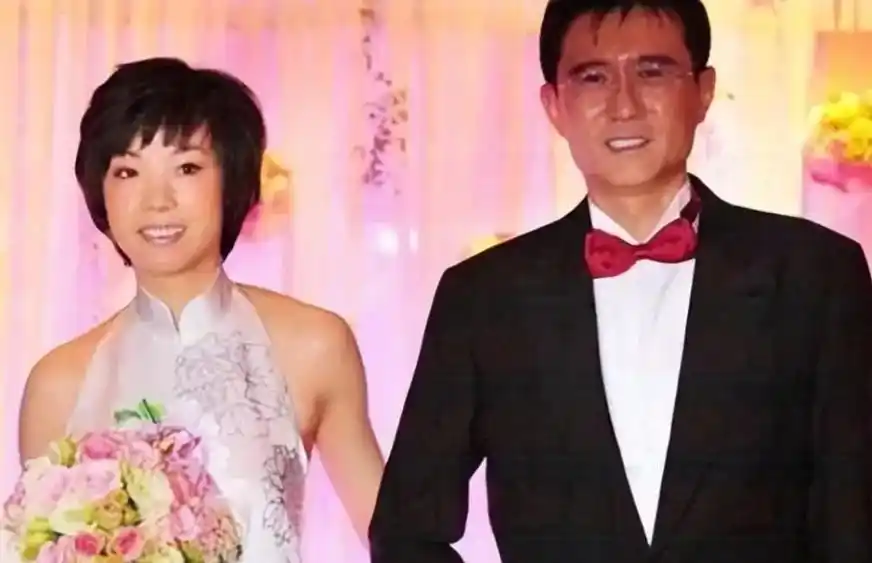 张怡宁与徐威年龄差距_张怡宁徐威感情故事_张怡宁老公徐威 天涯