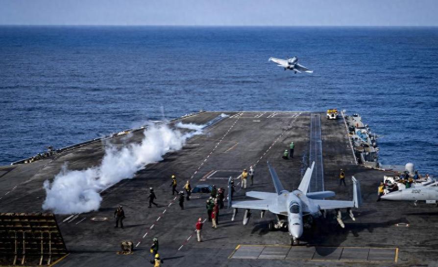 美国尼米兹号航母退役_尼米兹号航空母舰图片_尼米兹号航母最后一次部署