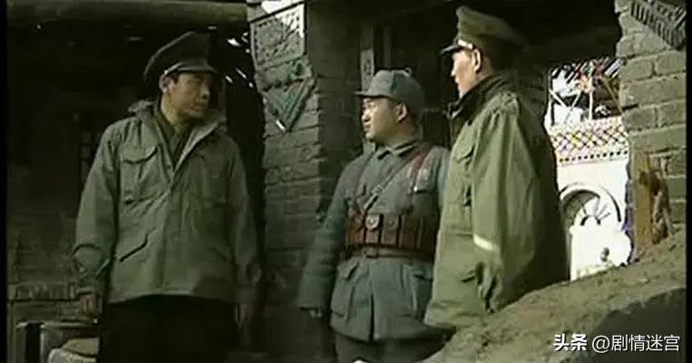 勇者无敌 电视剧剧情 孙文学导演 陈宝国王海燕韩童生黄曼郭广平 国共内战1946年 周啸风潜伏 中共地下党员 策动新九军起义 刘_勇者无敌 剧情