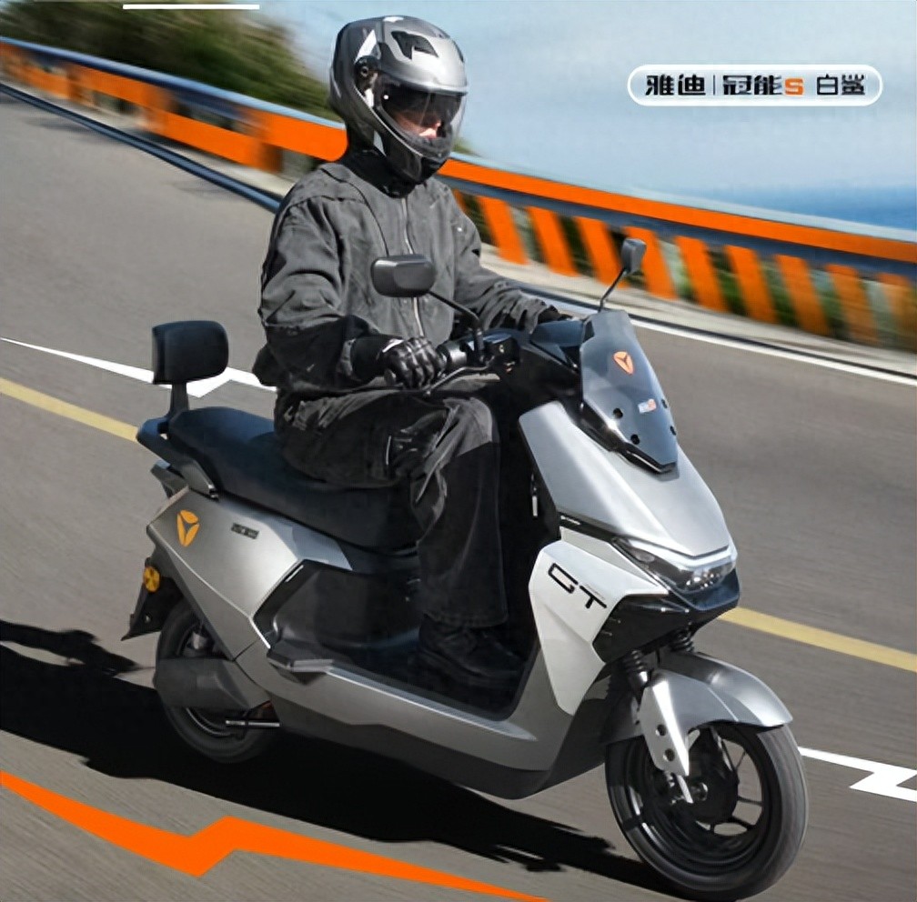 雅迪高续航石墨烯电池_台铃超能系列石墨烯电池_石墨烯电池电动车