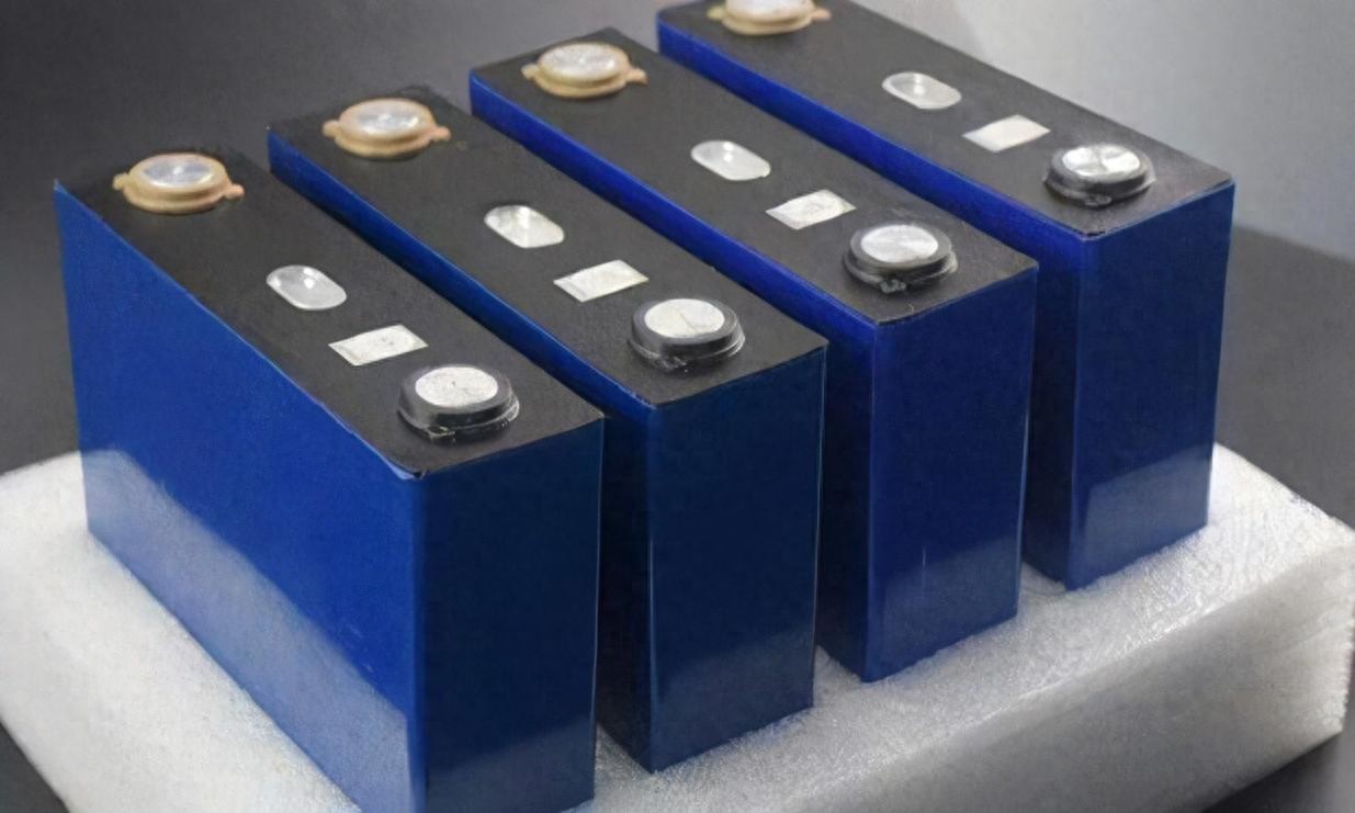 48V磷酸铁锂电池与72V石墨烯电池区别_石墨烯电池电动车_电动自行车电池选择指南