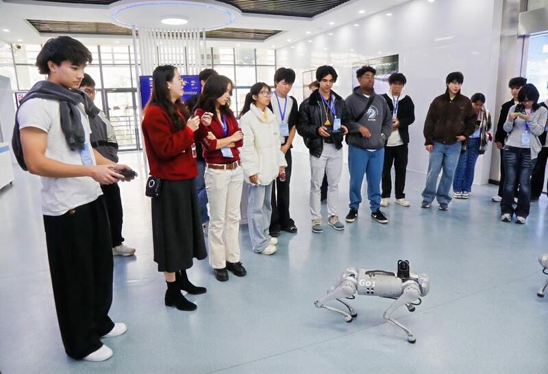 2026年中国十大新闻回眸_2026年中国元首外交回眸_习近平主席国际交流