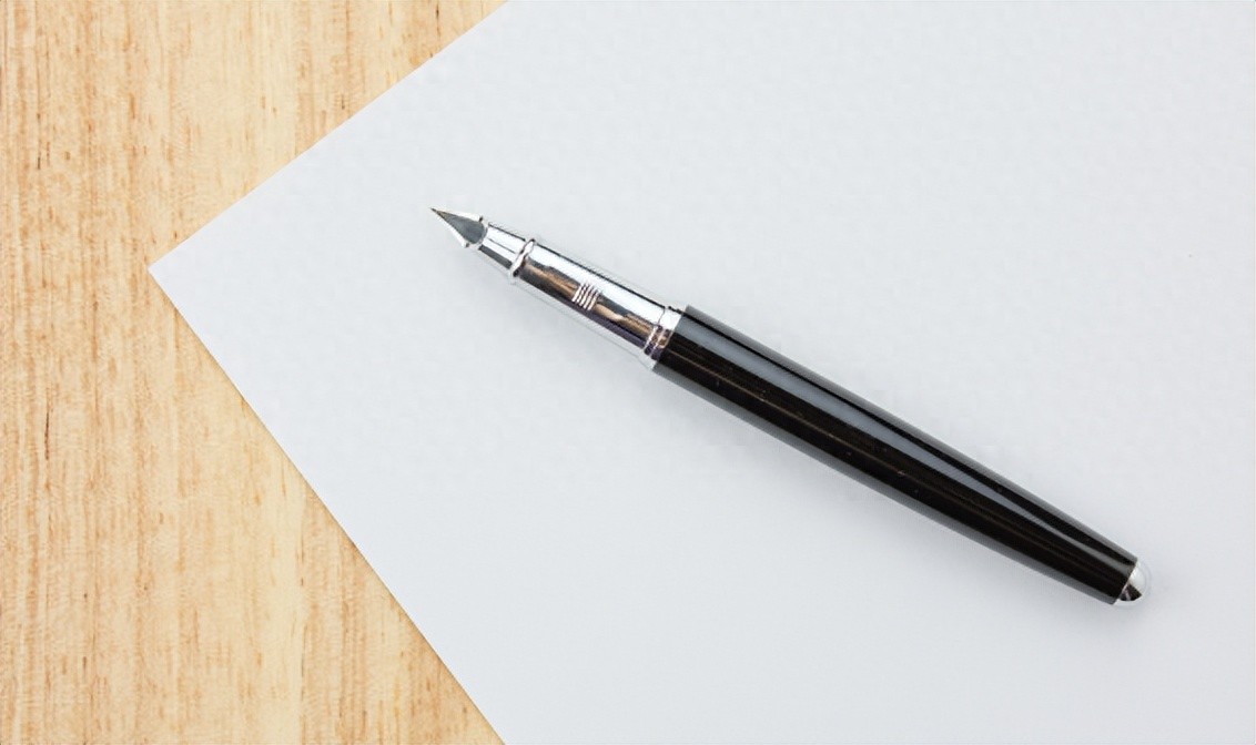 家用酒精牙膏牛奶清洁碳素笔迹_去除衣物碳素笔迹方法_油笔怎么洗掉