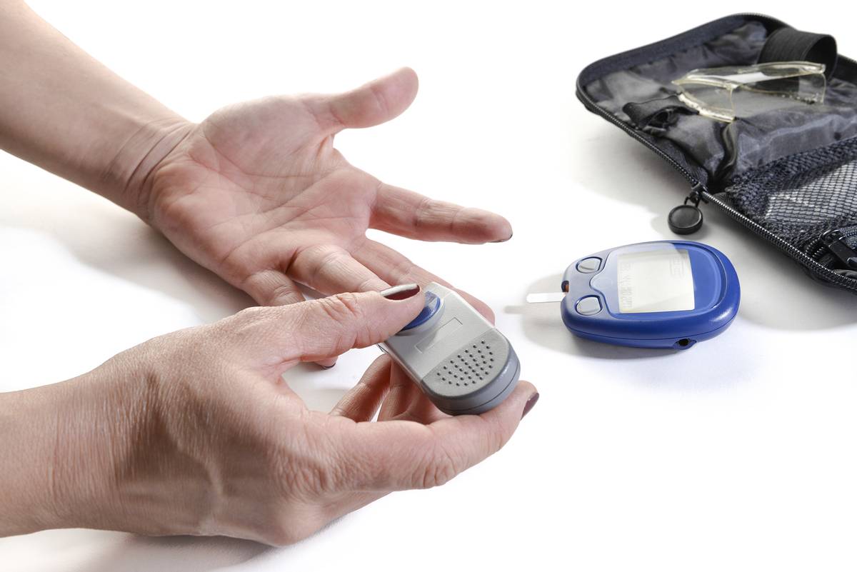 中老年人蛋白质摄入不足危害_人体每天需要多少蛋白_如何选择高蛋白食物