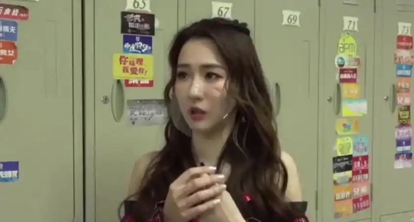 吴卓羲删微博_张馨予前男友吴卓羲新恋情_吴卓羲菊梓乔官宣恋情