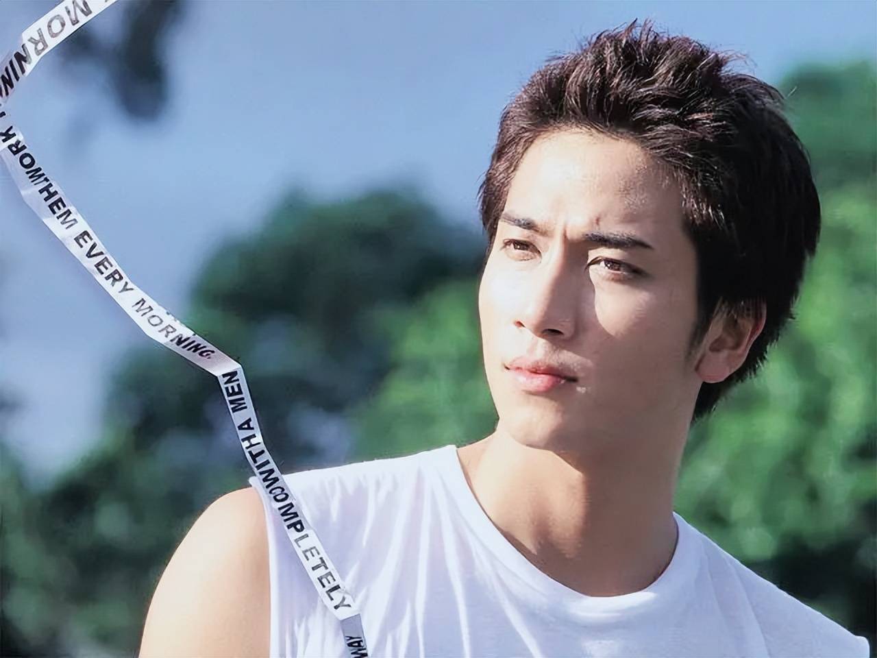 吴卓羲 林峯 好兄弟 关系 披荆斩棘 参加 舞台 表演 情感深厚 竞争 钟嘉欣 绯闻 张馨予 李晨 维护_吴卓羲删微博