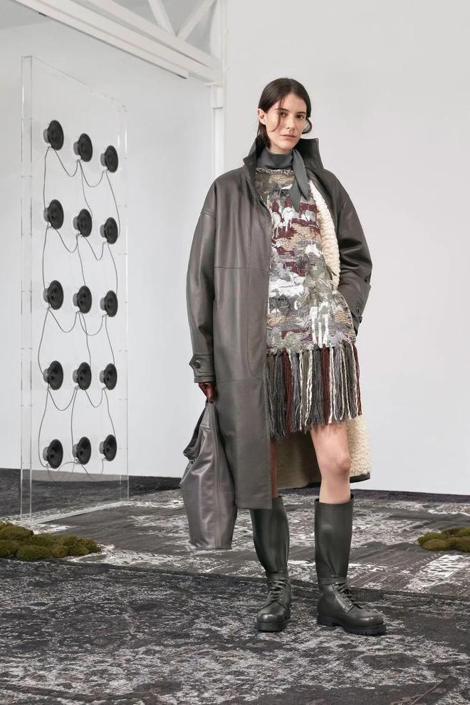 不对称剪裁裙装_Durazzi 2025秋冬成衣系列_duwear