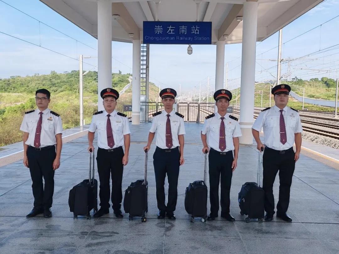 南宁至凭祥高铁时刻表_凭祥客运站到南宁_南凭高铁崇凭段通车