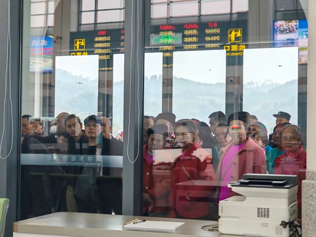 南凭高铁开通凭祥东站_凭祥高铁开通时间及路线_凭祥客运站到南宁