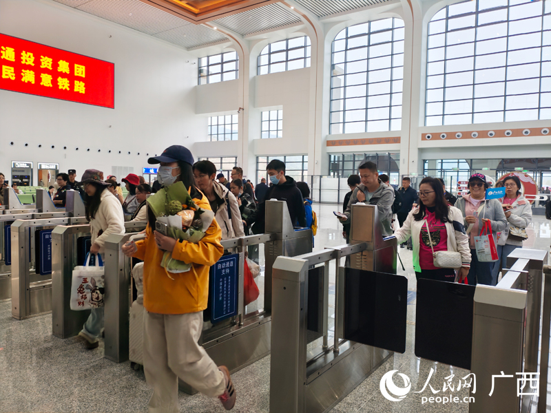 南凭高铁开通仪式_凭祥客运站到南宁_南宁至凭祥高铁崇左至凭祥段
