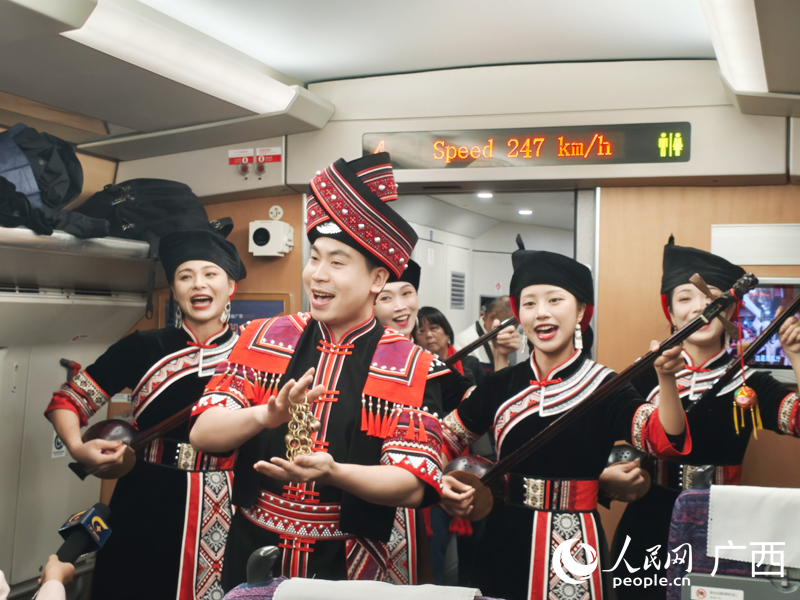 凭祥客运站到南宁_南宁至凭祥高铁崇左至凭祥段_南凭高铁开通仪式