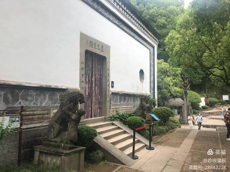 严子陵钓台_富春江小三峡图片_富春江小三峡